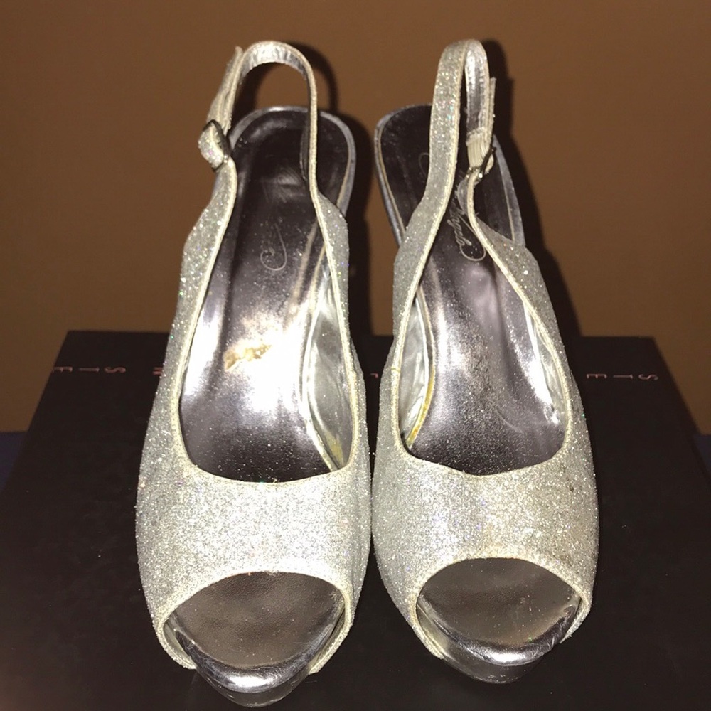 MichaelAngelo Pumps